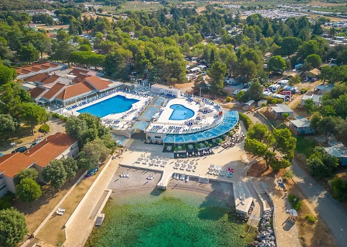 Eurocamp Tents At Campsite Porto Sole Πάρκο διακοπών